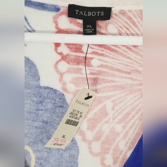Talbots NWT Floral Spring V-Neck Button Down Short Sleeve Blouse. Plus Size XL. - Picture 3 of 5